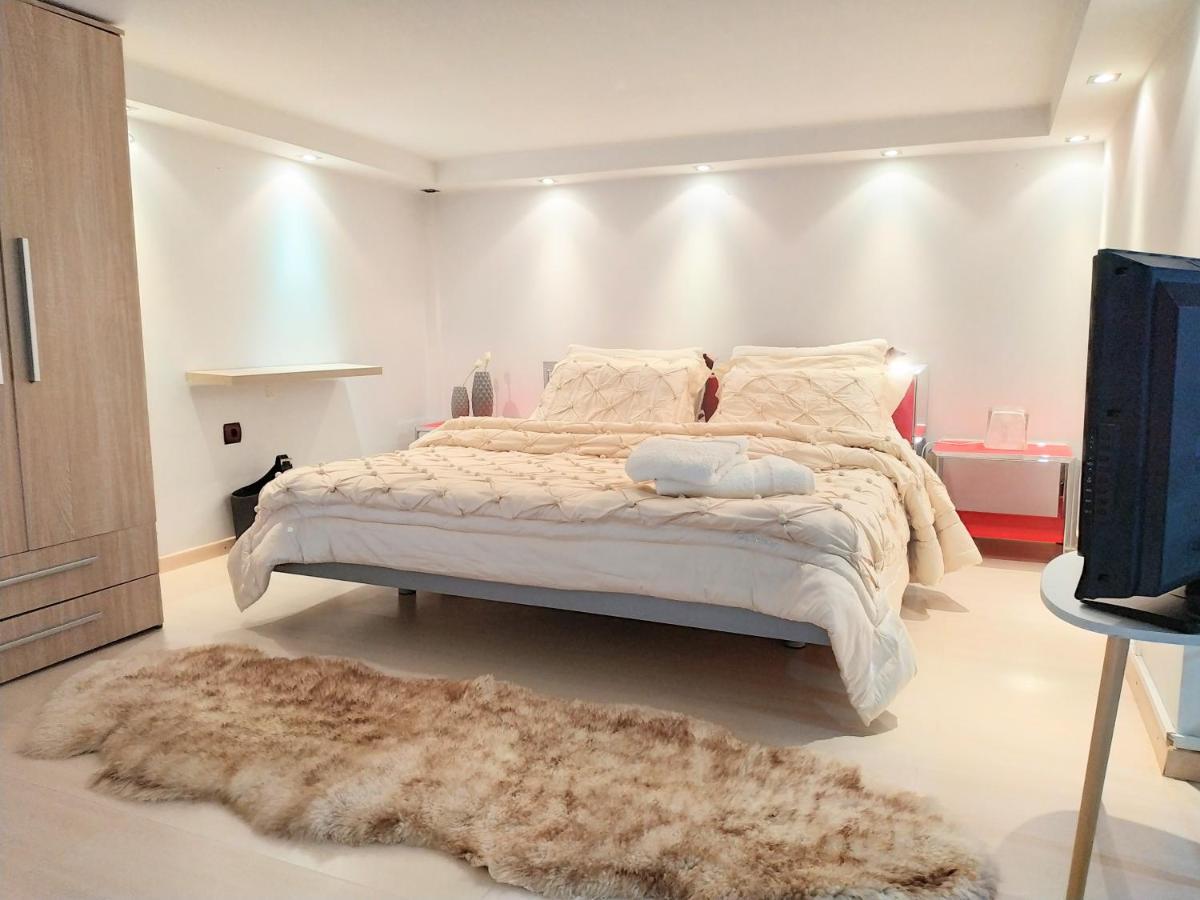 Luxury Apartment With Sea View Near Kallithea Koskinou  Eksteriør billede
